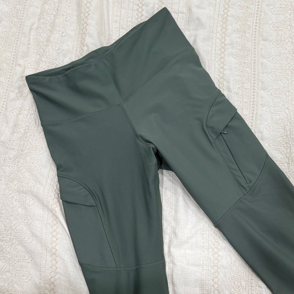 Old Navy Forest Green High-Waisted Leggings